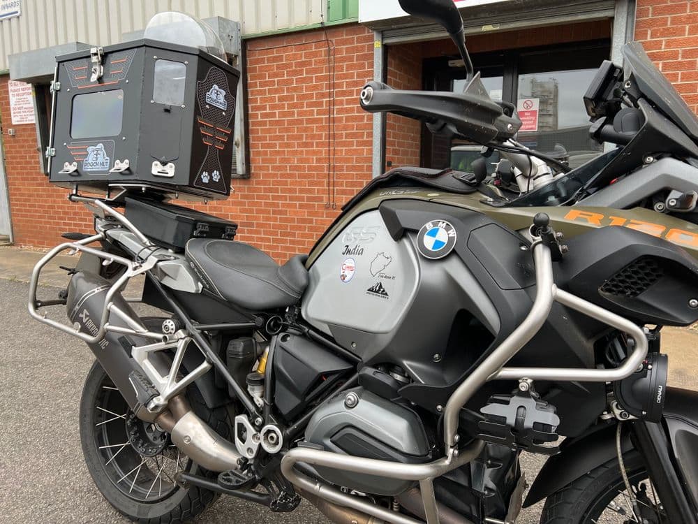 Motorcycle Dog Carrier Cymarc Pooch Hut (UK only)