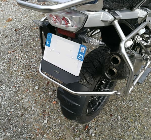 R1200GS LC Rear Spray Deflector - FRENCH LICENSE PLATE