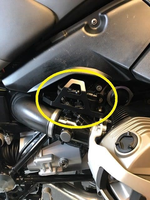 R1200GSA 2004>2012 (Twin Cam) Petrol Line & Connector Guards (pair) in black