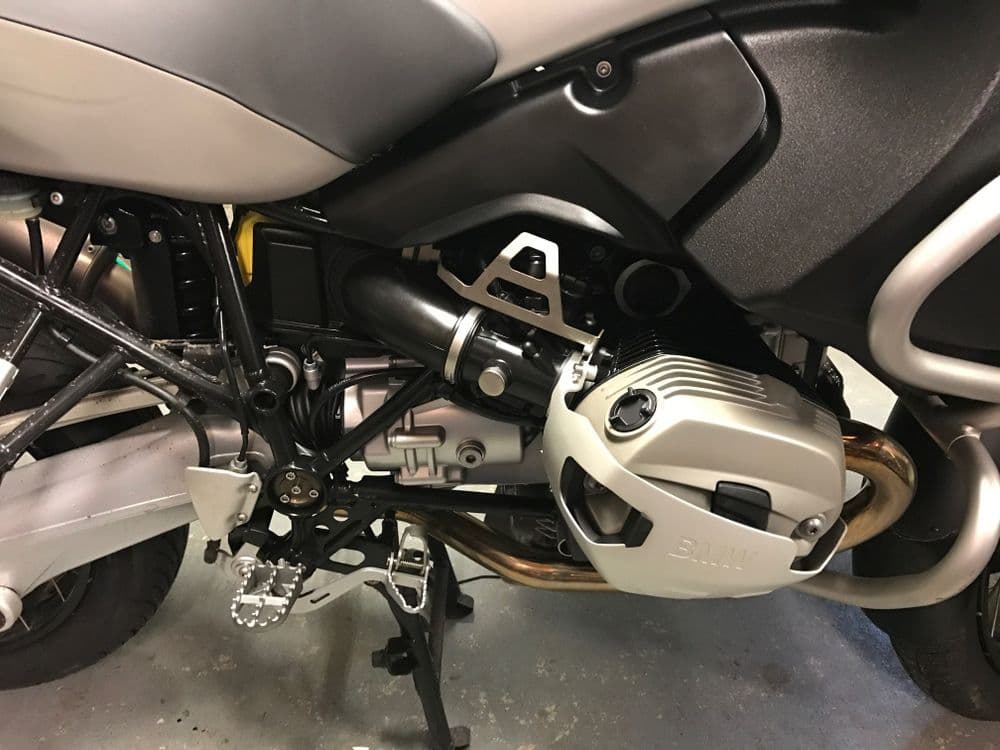 R1200GSA 2004>2012 (Twin Cam) Petrol Line & Connector Guards (pair) SS finish