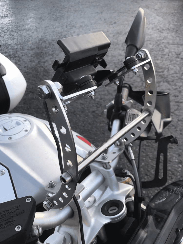 R1200R LC High Level Satnav Mount