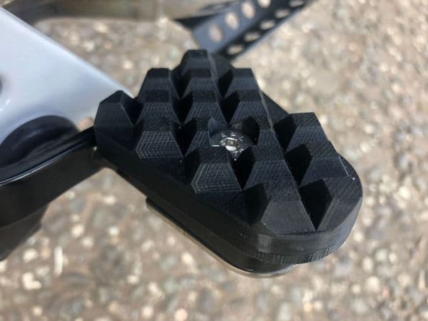 R1250GS Brake Pedal Extender - Spotty top layer - (2)