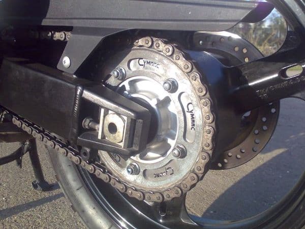 Suzuki V Strom and DL 1000 Gear Change Enhancer - Fits latest models