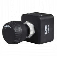 Splashproof Rotary On/Off Switch - 15A at 12V-0-656-02