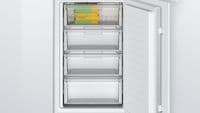 Bosch KIN85NSE0G Frost Free Integrated Fridge Freeze