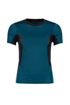 SYNQ Tackler Womens T-shirt