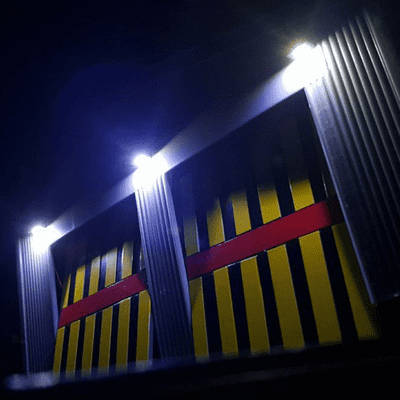 AX055-OO 3D Printed Working LED Wall Mounted Floodlights (Pack of 6) OO/4mm/1:76