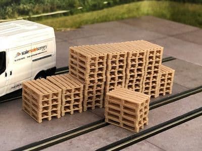 AX065-OO 3D Printed Real Wood Pallet Stacks (Pack of 12) OO/4mm/1:76