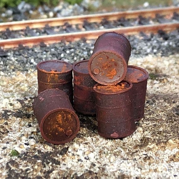 AX161-OO Rusty & Dented Fuel Drums / Barrels (Pack of 6) - OO/4mm/1:76