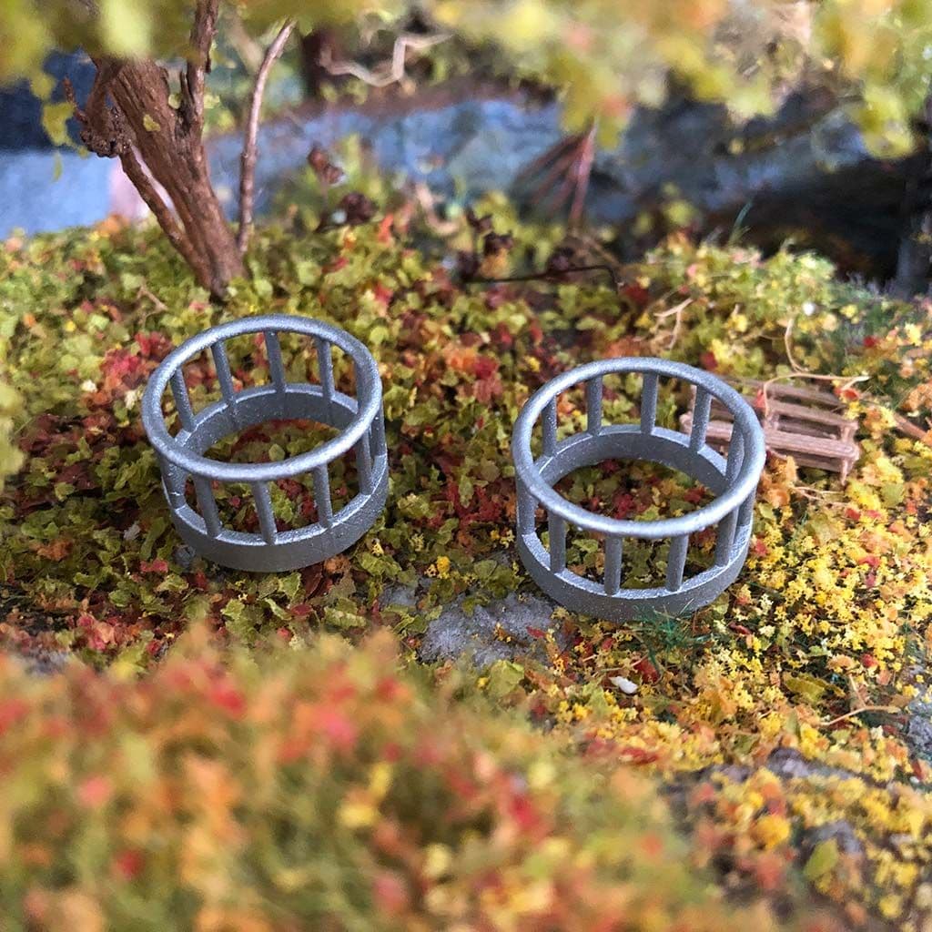 OO Gauge Circular Galvanised Cattle Feeders For OO Scale Farms AX384OO