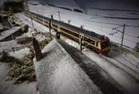 Deluxe Materials BD-29 Scenic Snow Kit (Set of 3)