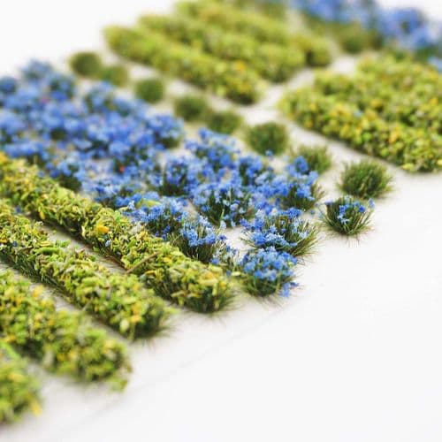 FB027 Blue Flower & Hedge Mix
