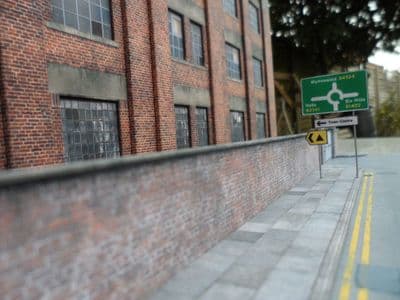 KX023-OO Light Grey Concrete Slabbed Pavement OO/4mm/1:76