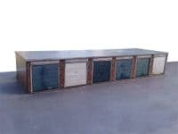 KX029-OO Lock-Up Garages (Block Of Six) OO/4mm/1:76