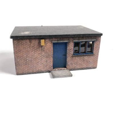 OO Gauge Model Railway Small Fenced Substation Building Kit - 1:76 Scale, Plastic, Unassembled