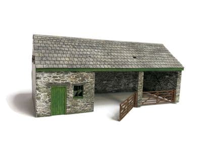 KX064-OO Farm Machinery / Tractor Store & Workshop - OO/4mm/1:76
