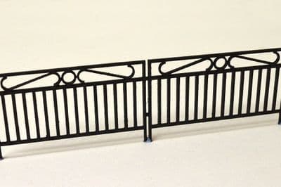 LX075-OO Laser Cut Decorative Wrought Iron Railings OO/4mm/1:76
