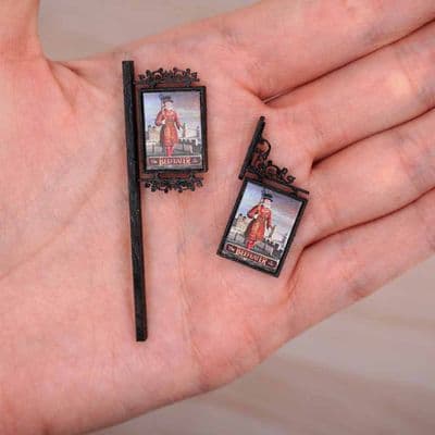 LX250-OO Laser Cut Pub Signs (Pack of 4) OO/4mm/1:76