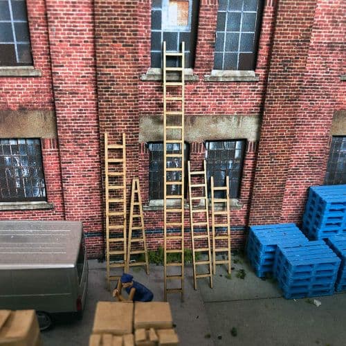 MP108-OO Wooden Ladders (Pack of 10) OO/4mm/1:76