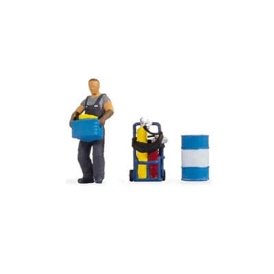 Noch 16516 Engineer At Work With Barrel & Welding Gear Tiny Scene - OO/HO