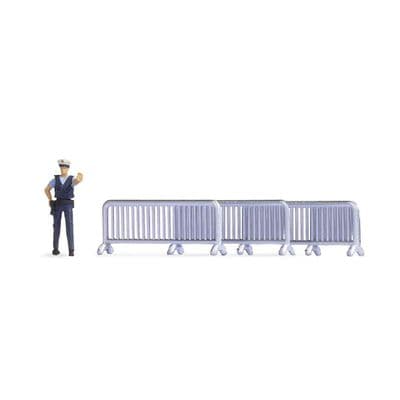 Noch 16519 Policeman With Barriers Tiny Scene - OO/HO