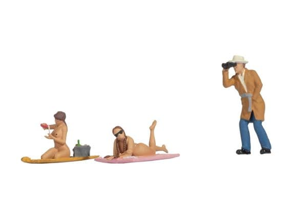 Noch 16607 Peeping Tom & Nude Sunbathing Ladies - OO/HO