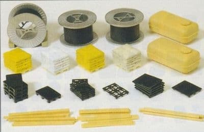 PR17111 Preiser CABLE ROLLS/PALLETS/SACKS/CARGO KIT