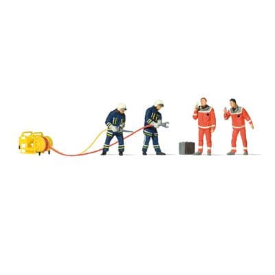 Preiser 10625 Firemen With Cutting Gear (Pack of 4) OO/HO