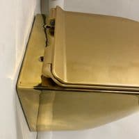 GOLDEN TOILET WALL HUNG COMPACT RIMLESS GOLD WC WITH SLIM SOFT CLOSING SEAT