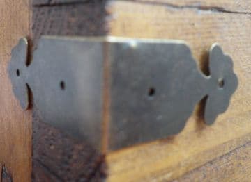 NEW Set of 4 Vintage antique brass metal box corners braces straps angle C043