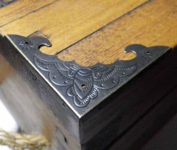 Pk of 4 Metal case corners antique bronze finish 58mm over straight D003