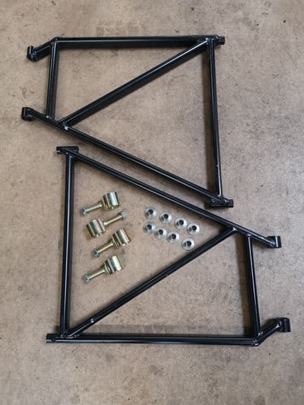 Adjustable Rear Wishbone Kit Toe/Camber +2 | 577