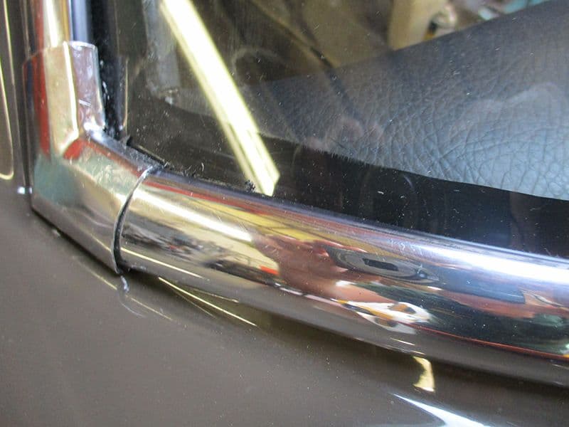 Bonded Windscreen Trim Elan 2 & Europa 552