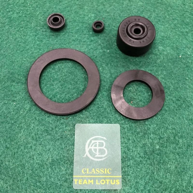 Clutch Master Cylinder Repair Kit | 549