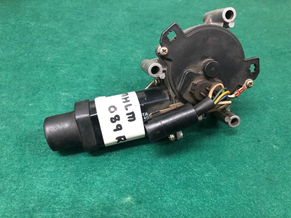 Headlamp Motor RH 090