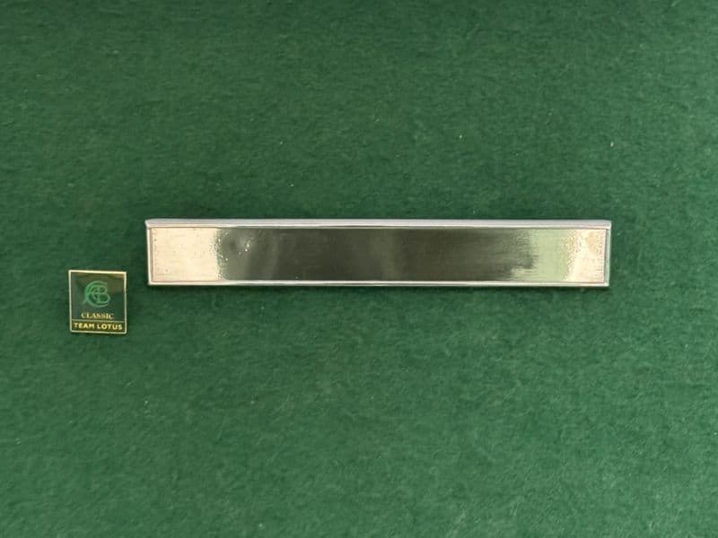 Long Badge Bezel | 546