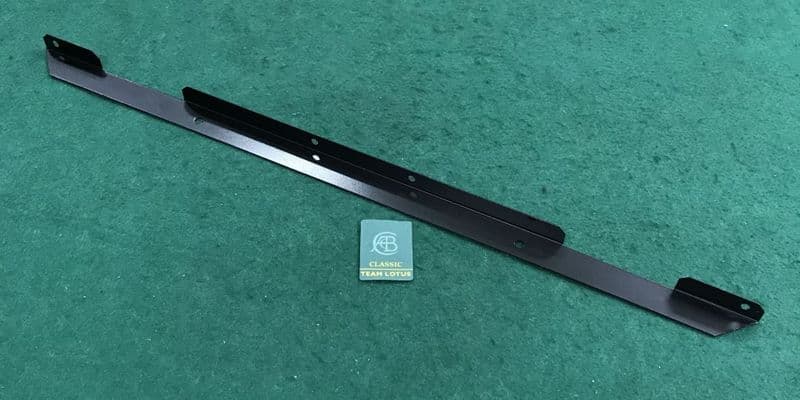 Mounting Bracket, Fan to Radiator | 586