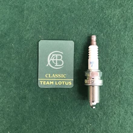 Spark Plug IFR6T-11 | 182