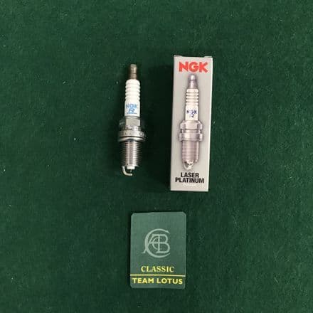 Spark Plug PFR6N-11 | 024