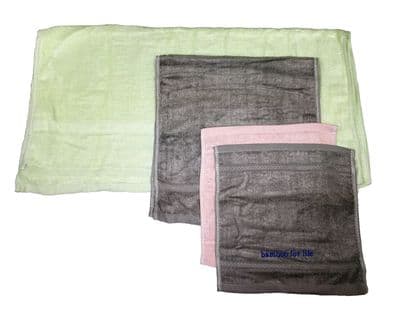 BAMBOO 4 piece TOWEL SET in CARRY CASE - BATH - HAND and 2 FACE TOWELS