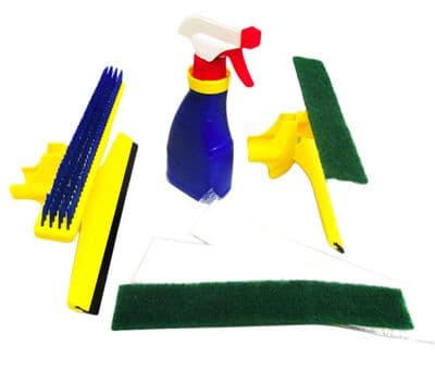 WINDOW CLEANING WASHING KIT WATER SPRAY GLASS CLEANER with INTERCHANGEABLE HEADS