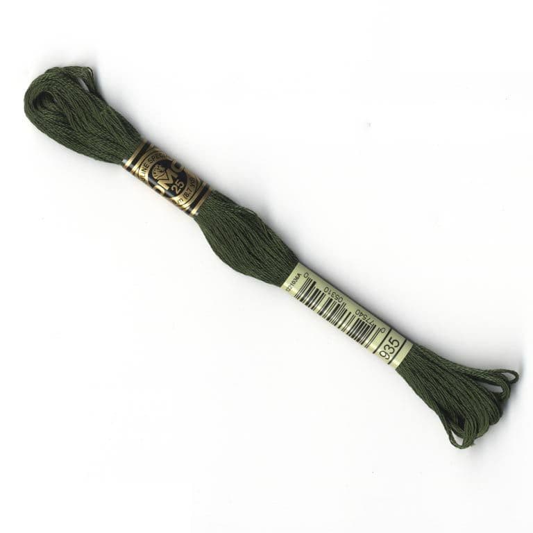 935 - DMC stranded cotton thread