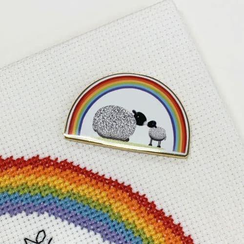 A Mother's Love Needle Minder by Bothy Threads - EXCESS STOCK