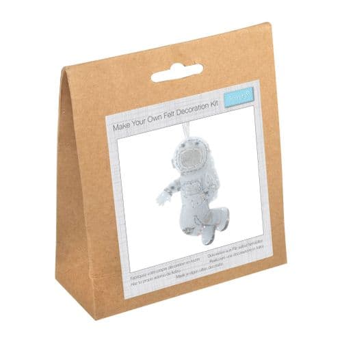 Astronaut Felt Decoration Kit