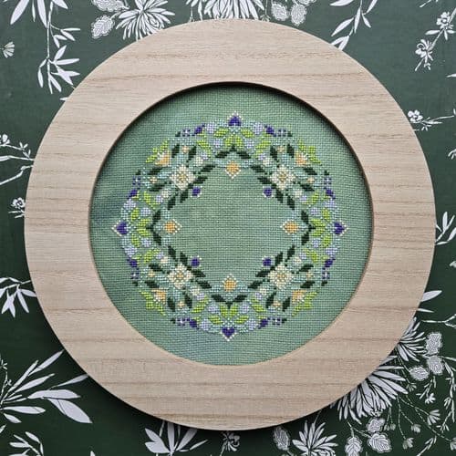 Carolyn Manning Designs Listen printed cross stitch chart