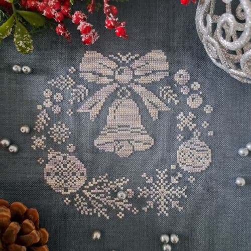 Christmas Wreath cross stitch chart by Artmishka Cross Stitch