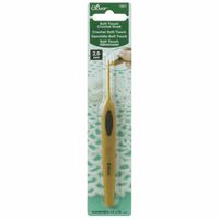 Clover Soft Touch Crochet Hook 2.00mm x 13cm