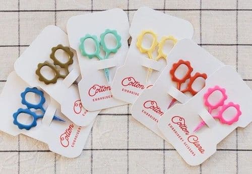 Cotton Clara Mini Sunflower Embroidery Scissors