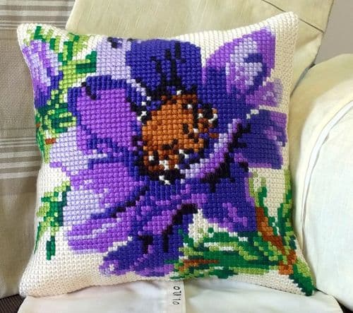 Gobelin-L Anemone Cushion Stamped Cross Stitch Kit