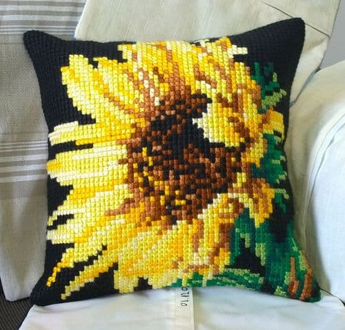 Gobelin-L Sunflower Cushion Stamped Cross Stitch Kit